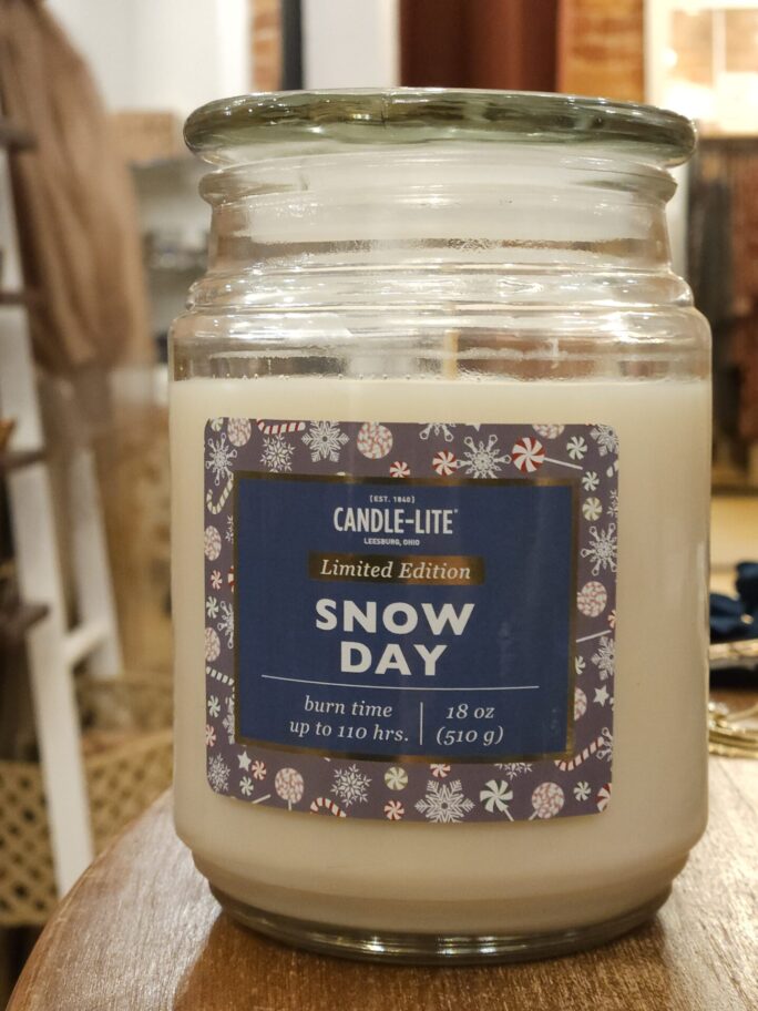 Candle-lite lõhnaküünal