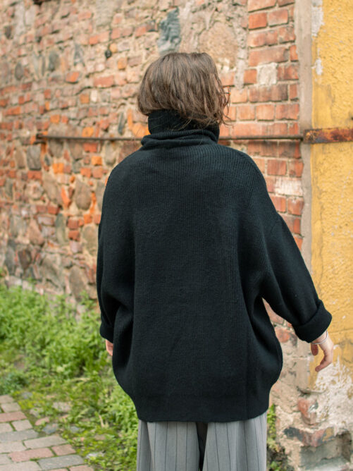 Avar kõrge kraega kampsun - Image 3