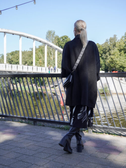 Villane must jakk - Image 4