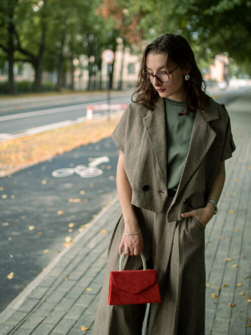 Lühike ruuduline jakk - Image 3