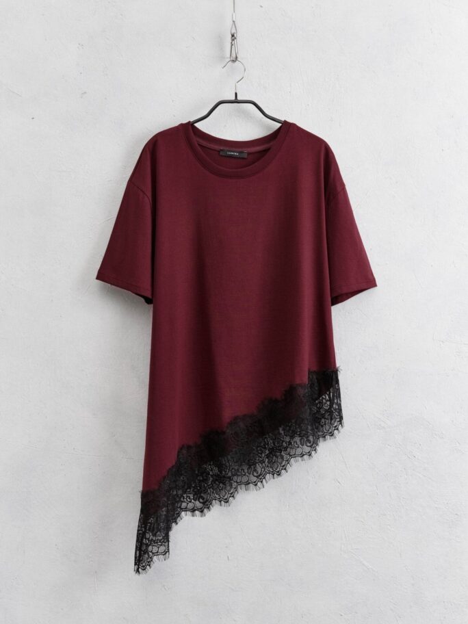 Asümeetriline pitsiga särk