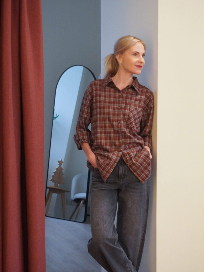 Avar ruuduline särk