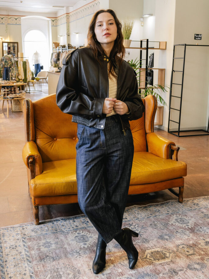 Balloonlõikelised teksapüksid