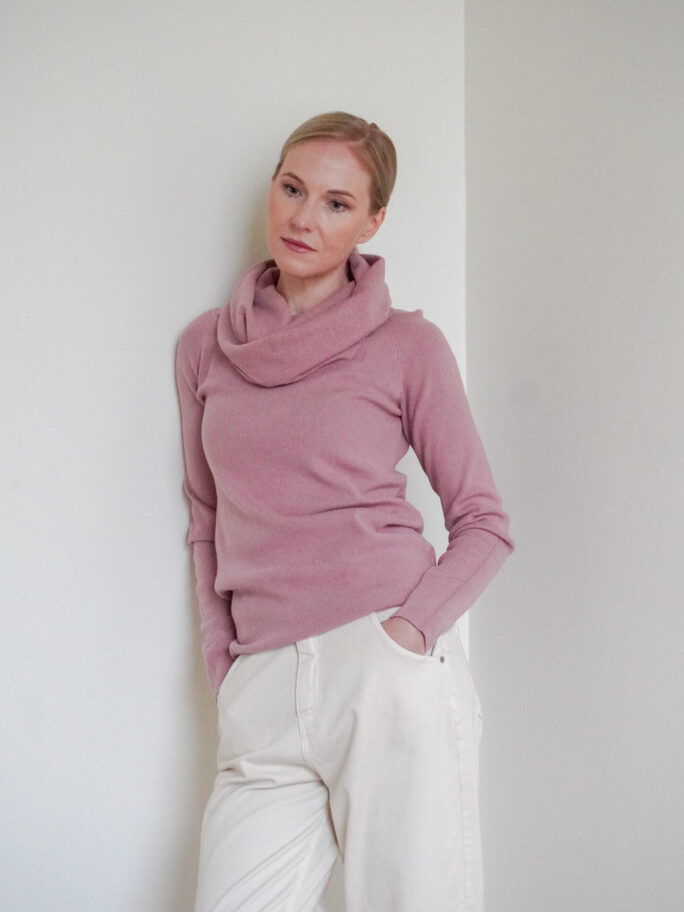 Roosa viskoosist pullover