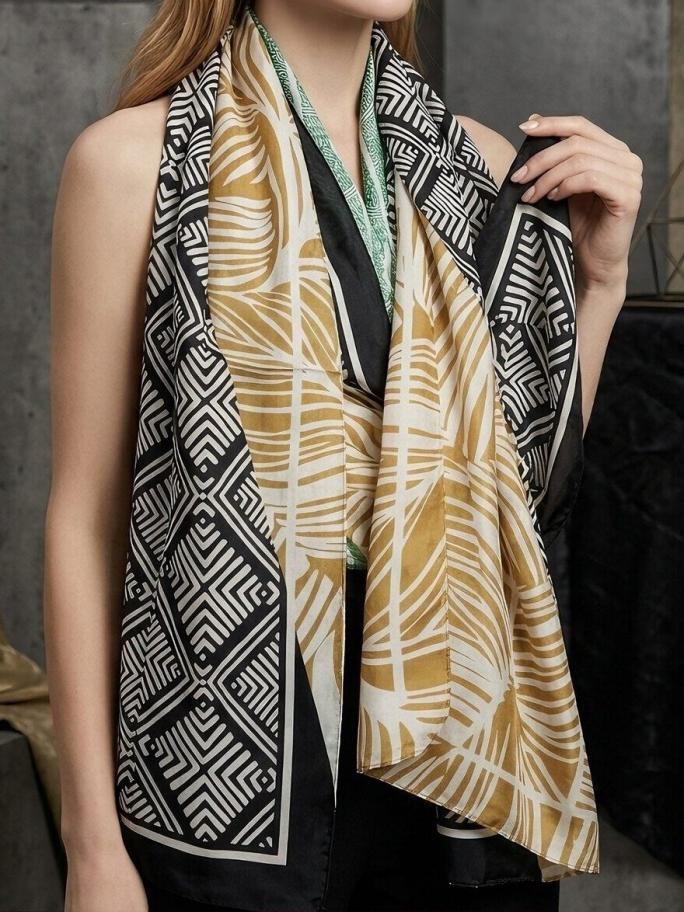 Suur siidisegune sall Suur siidisegune sall