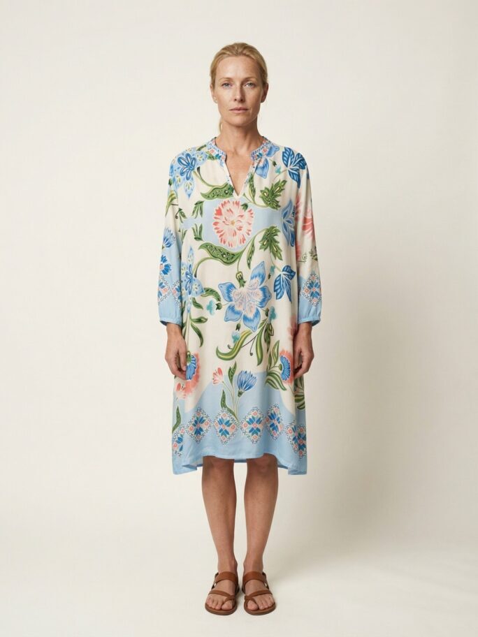 Sinakas kirju viskoosist kleit