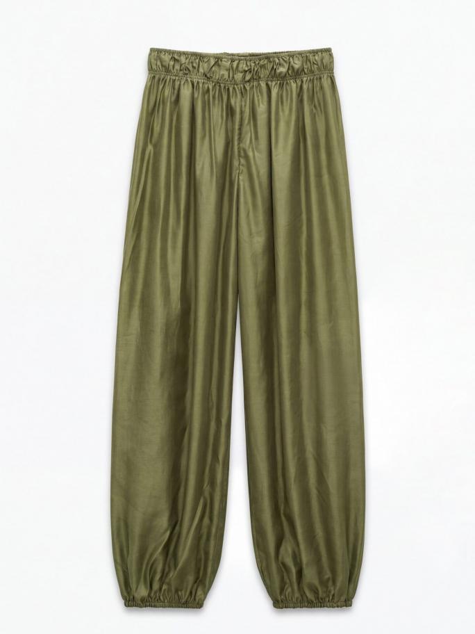 Rohelised õhulised balloonpüksid