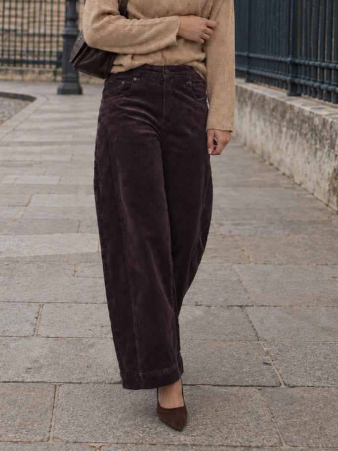 Barrellõikelised velvet püksid Leona